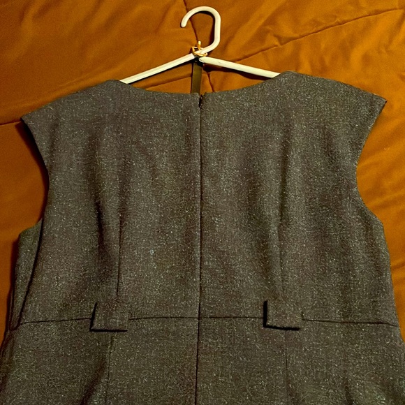 Connected cap sleeve dress - Picture 4 of 4